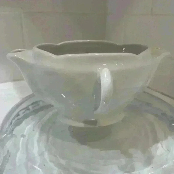 French Apilco Gravy Separator Classic Whiteware Porcelain Made in France - Picture 4 of 10